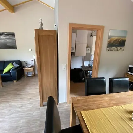 N5 Eingezaeuntes Mit Ebenerdiger Dusch By Interhome Ferienhaus Grosswurden