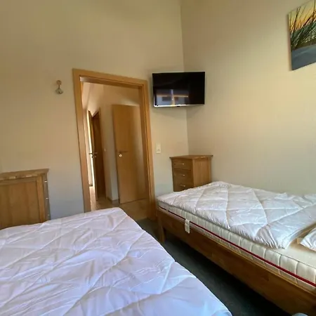 N5 Eingezaeuntes Mit Ebenerdiger Dusch By Interhome Сasa de vacaciones *