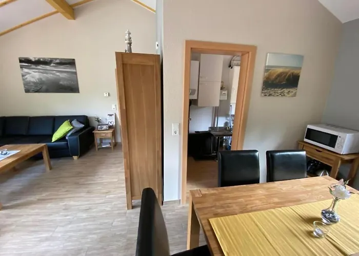 N5 Eingezaeuntes Mit Ebenerdiger Dusch By Interhome Сasa de vacaciones Grosswurden