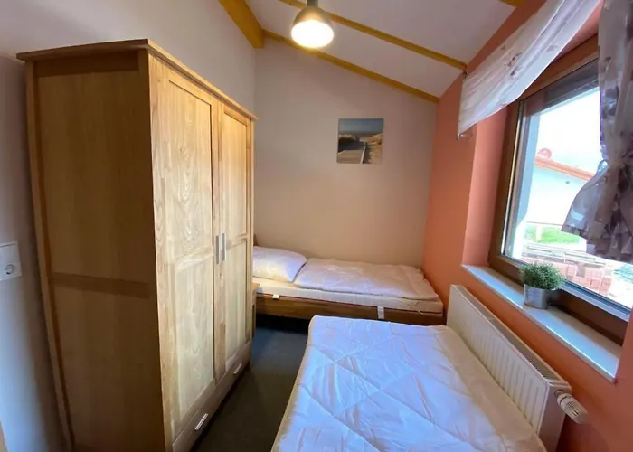 N5 Eingezaeuntes Mit Ebenerdiger Dusch By Interhome *